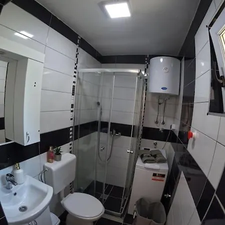 House Lola Holiday home Vranjes